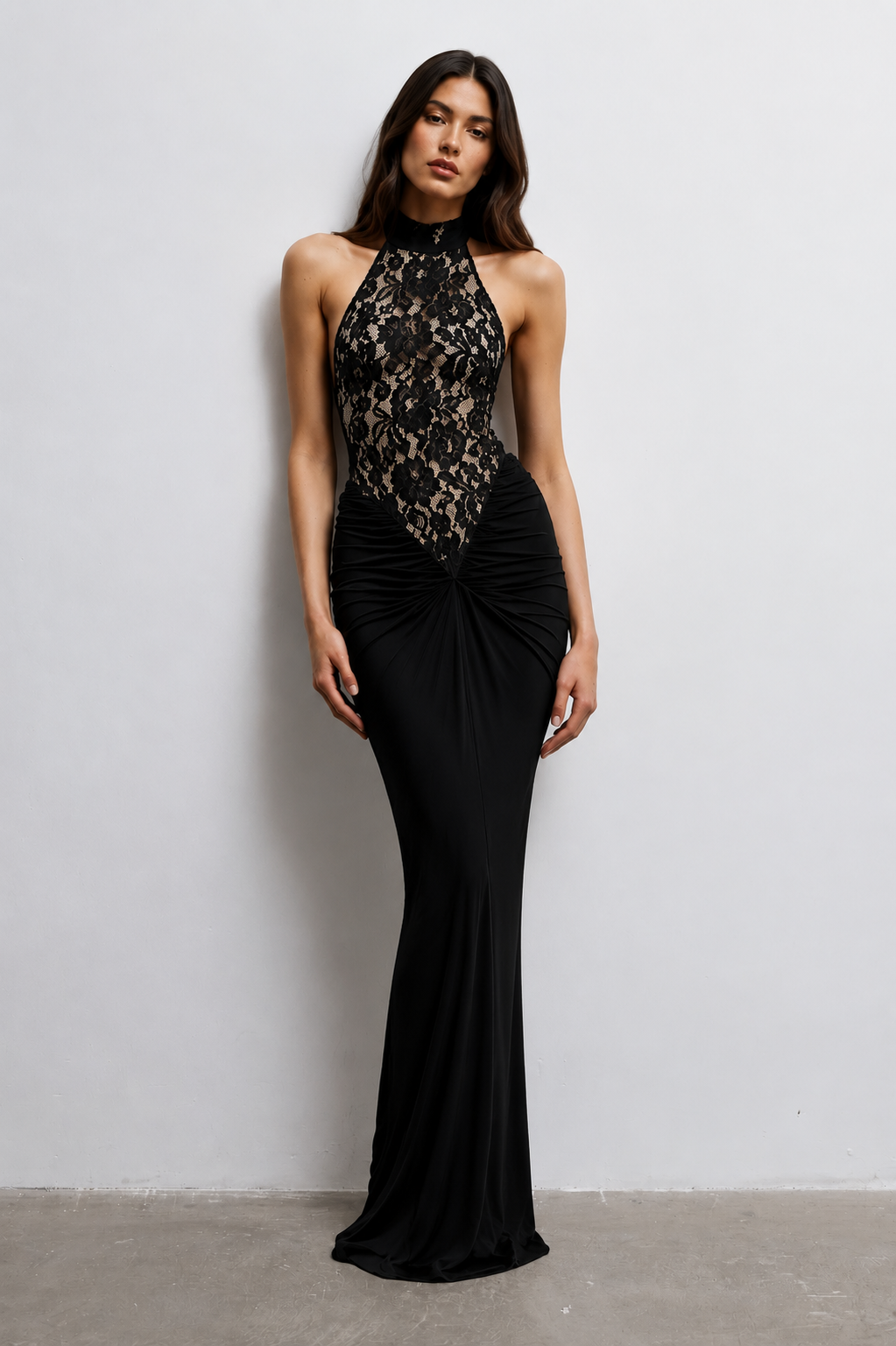 Nora Abendkleid – Elegantes Spitzen-Maxikleid