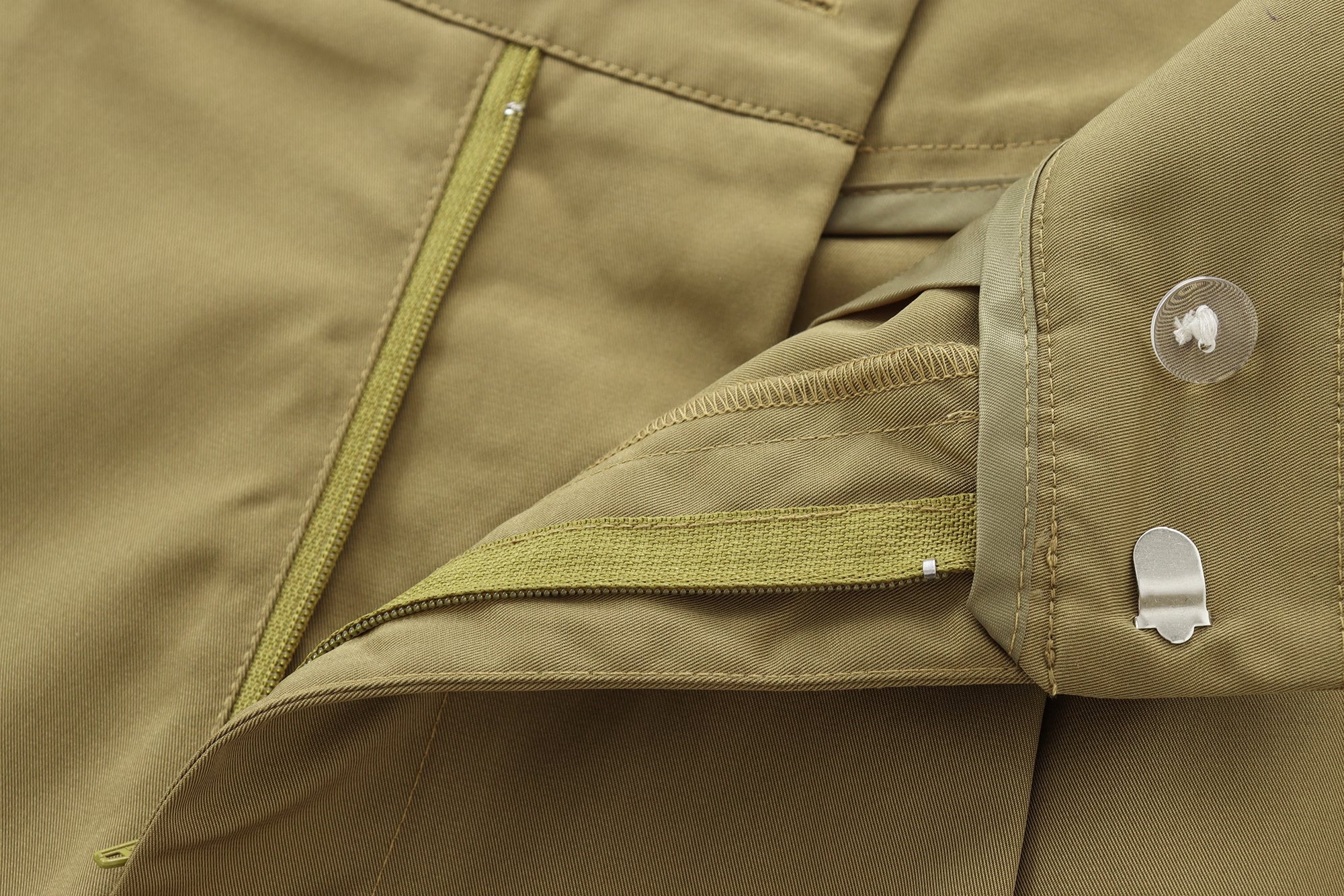 KHAKI UTILITY SET – Cropped Jacket & Wide-Leg Trousers