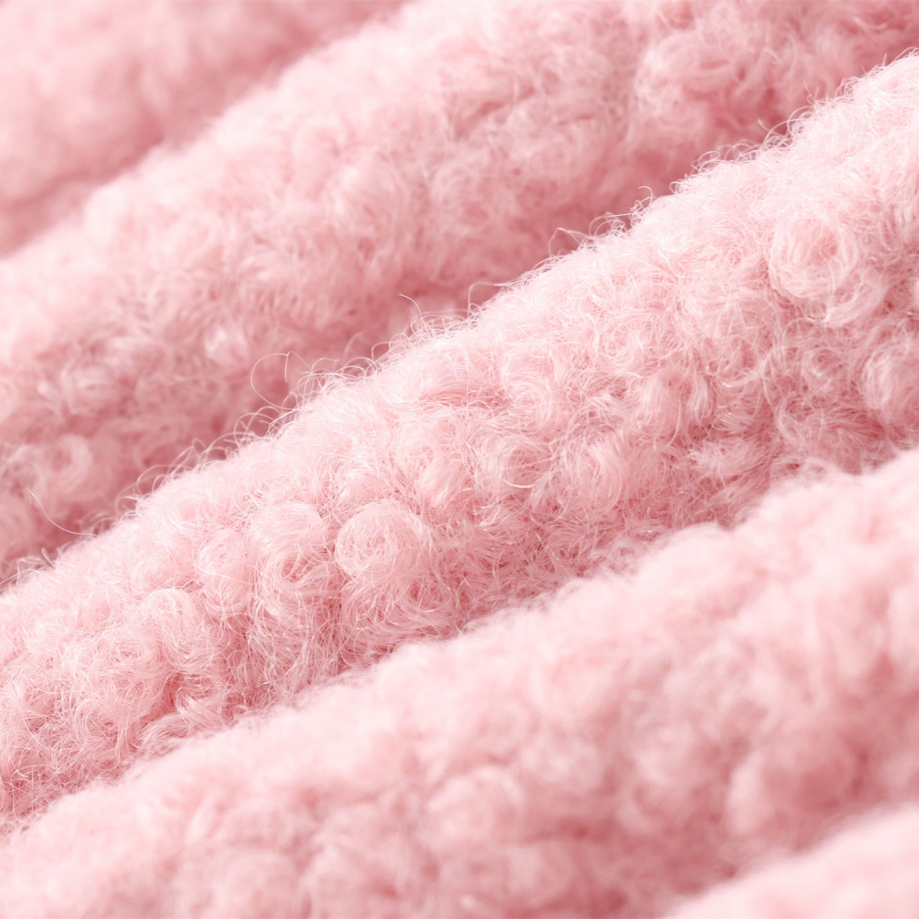 Cozy Mock Neck Sweatshirt with Wide Sleeves – Relaxed Fit Pullover