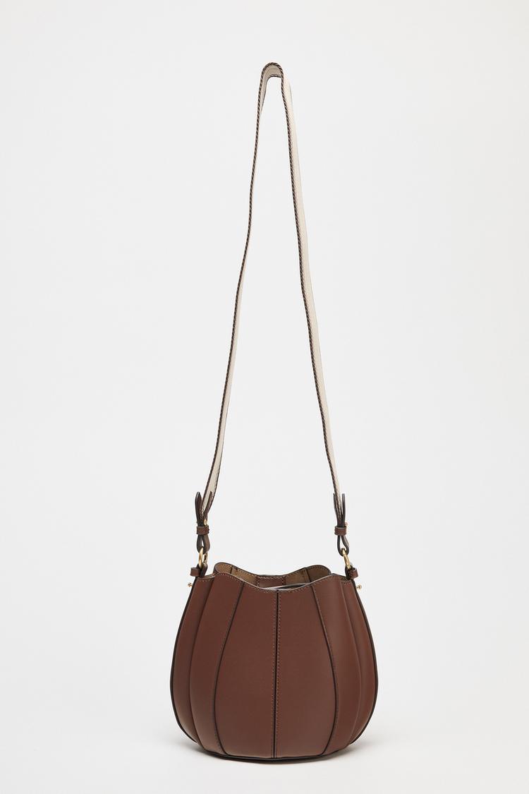 Fashionable Bucket Bag with Removable Pouch | Designer-Look PU Leather Shoulder Bag