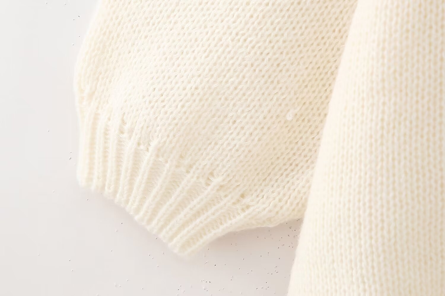 Cozy Oversized Knit Cardigan – Balloon Sleeve Button-Up Sweater