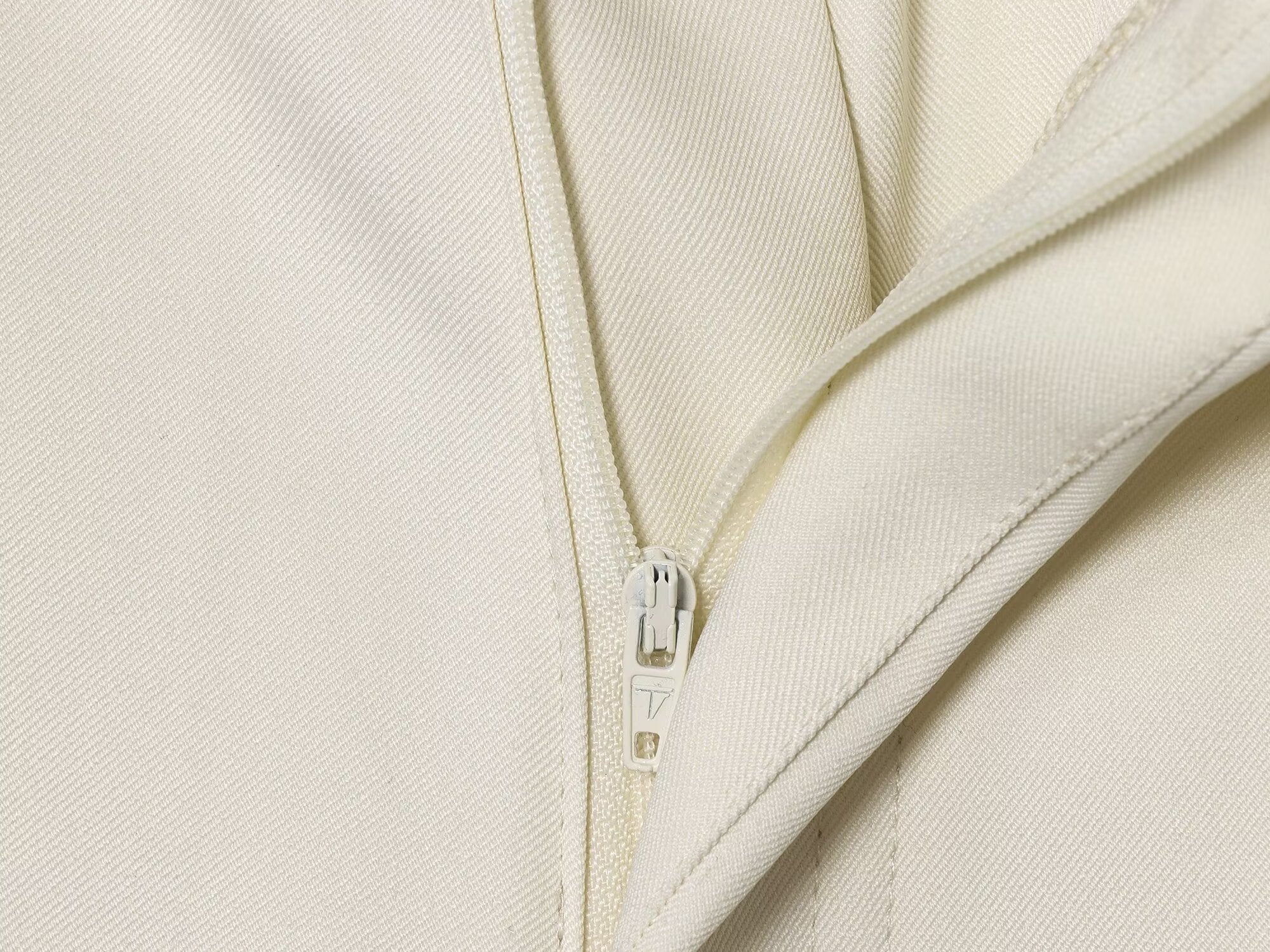 SANTORINI SUI – Cropped Bomber & Wide-Leg Trouser Set