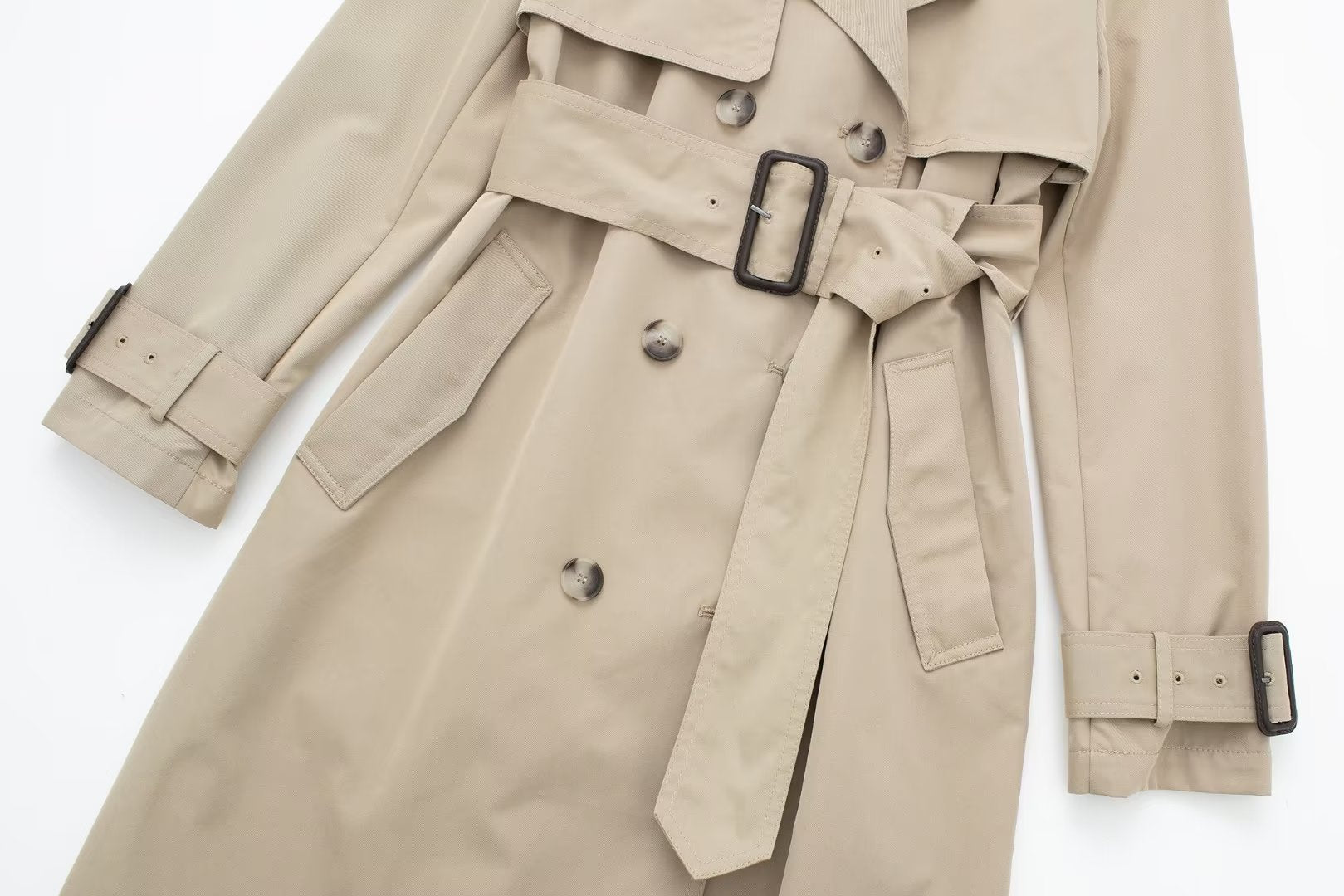 Classic Slim-Fit Trench Coat for Women | Notched Lapel & Adjustable Belt | Essential Beige Outerwear
