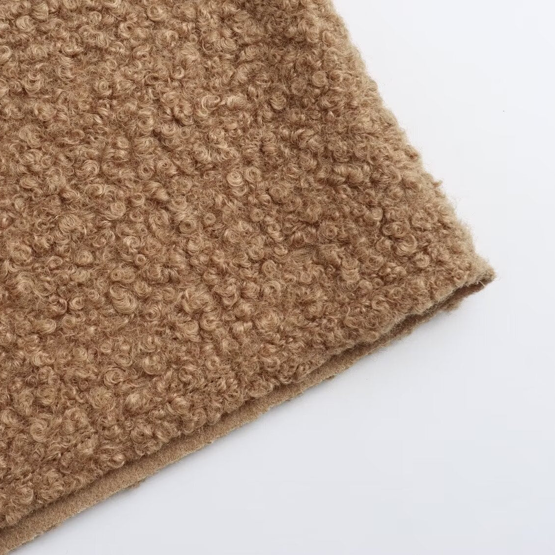 Cozy Mock Neck Sweatshirt with Wide Sleeves – Relaxed Fit Pullover