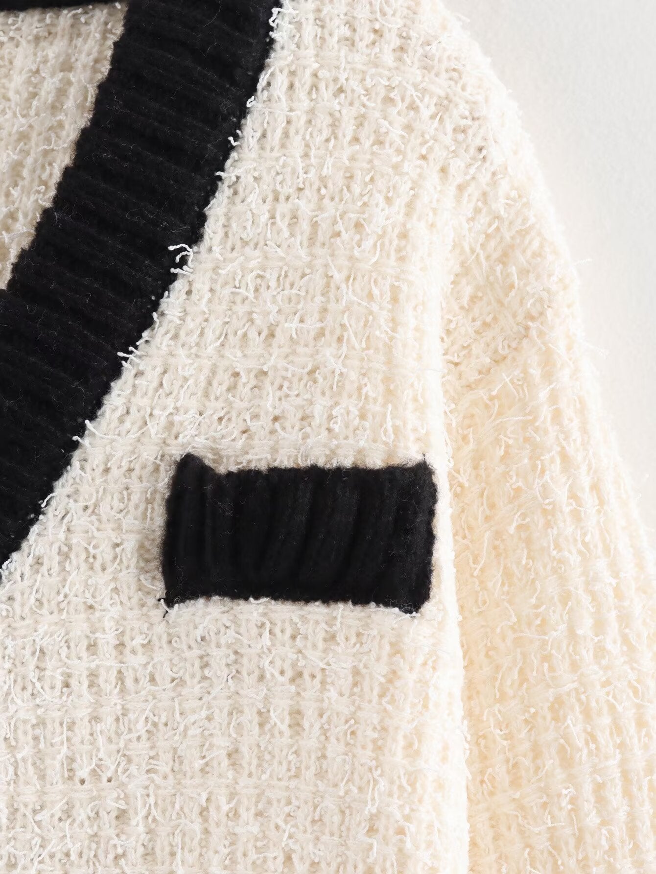 MONOCHROME CHIC KNIT SET – Cardigan & Mini Skirt